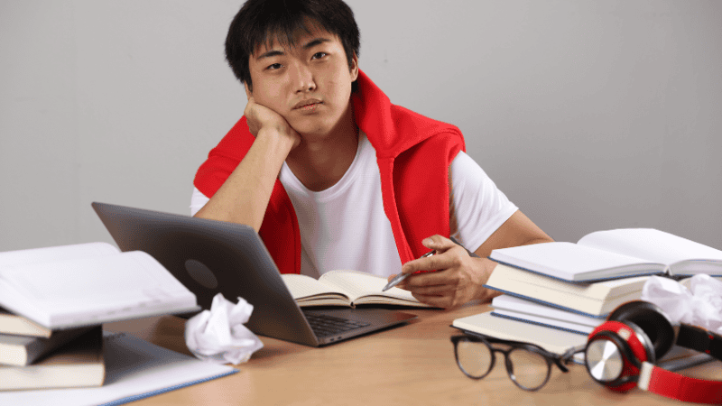 Why Most College Essays Fail—And What Admissions Officers Actually Notice