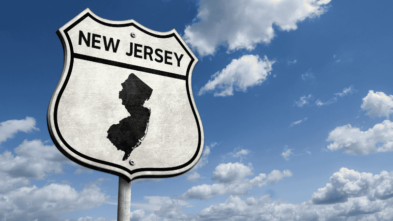 Who Is Eligible for Financial Aid in New Jersey?