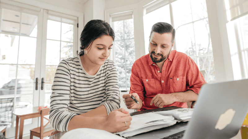 Before You Commit: What to Look for in a College Award Letter