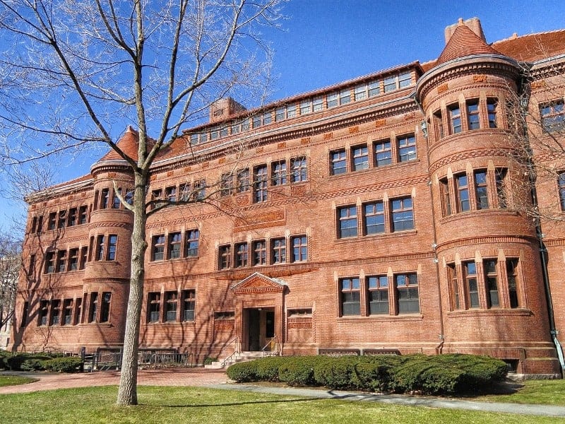 What are Legacy Admissions and Why are Colleges Dropping Them?